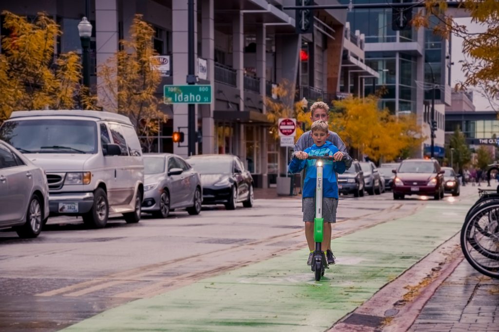 E-Scooter Junge Strasse